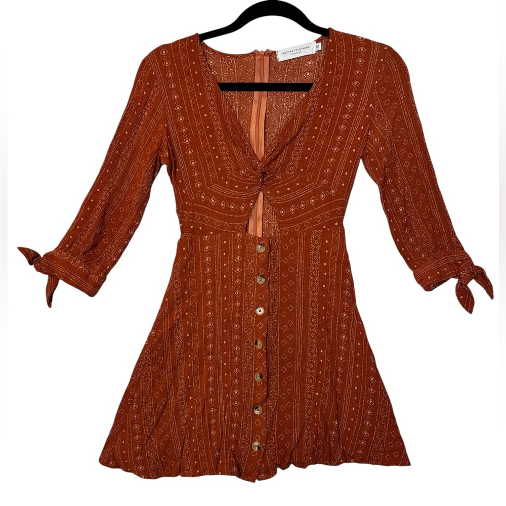 Nectar‎ Rust Orange Button-Down Dress